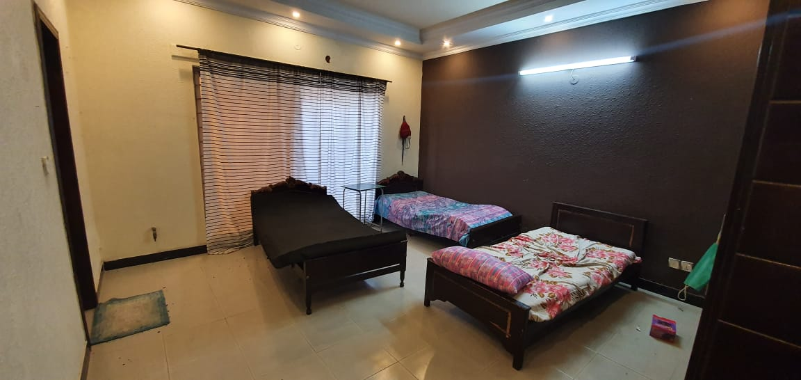 GIRLS HOSTEL BAHRIA TOWN PHASE 2
