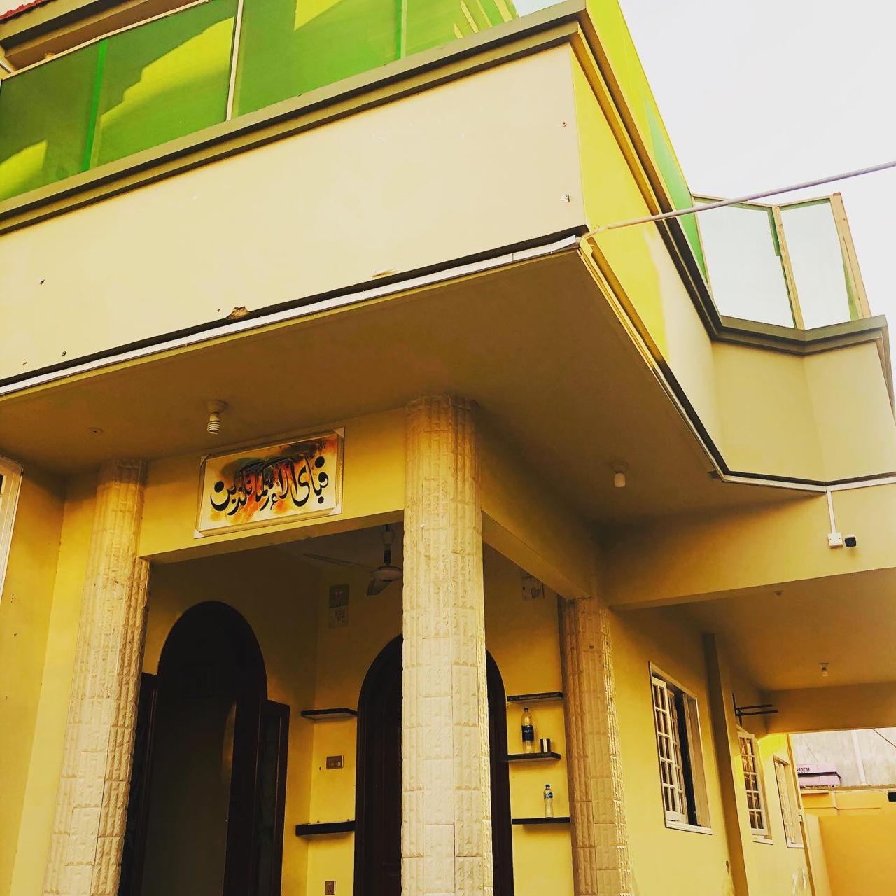 United girls hostel in Gulistan-e-Johar block 14 Karachi