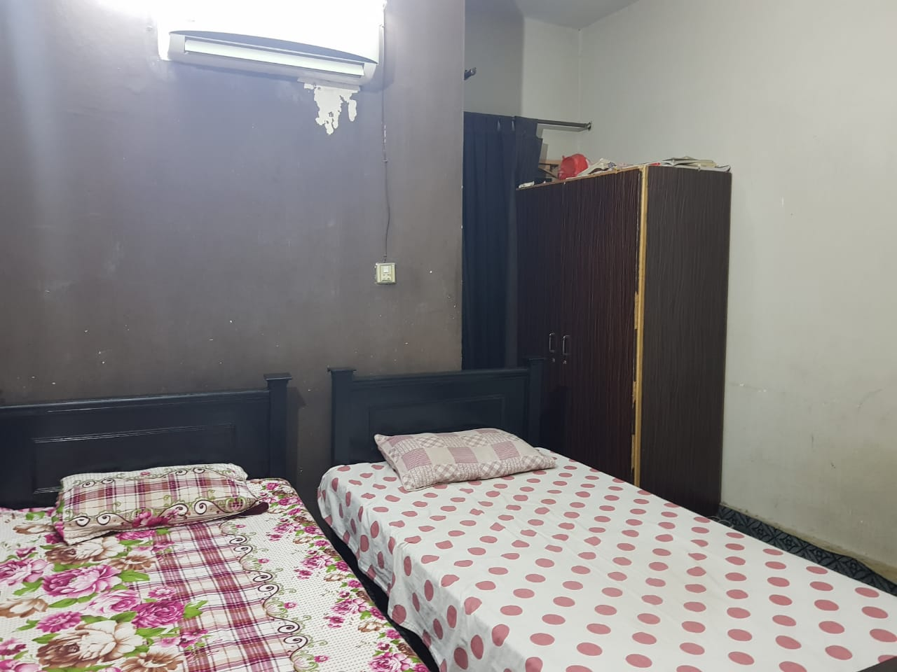 hostel inn Boys Hostel for students Professionals Job Holders Johar town Lahore