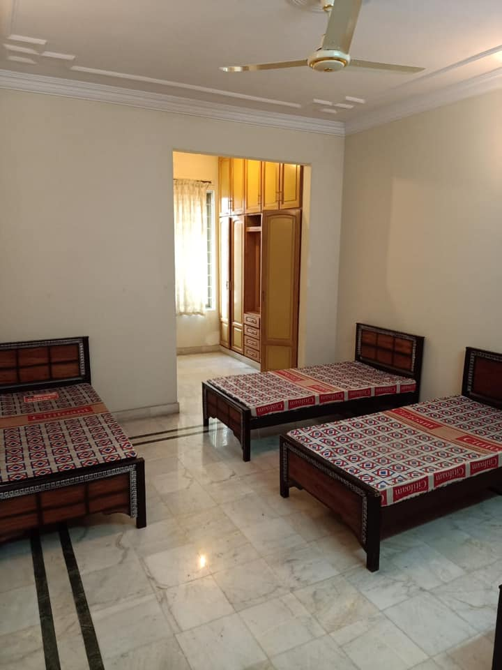 Paradise Girls hostel D ground Faisalabad