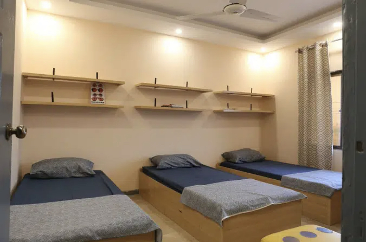 THE UNITED GIRLS HOSTEL Gulshan block 6