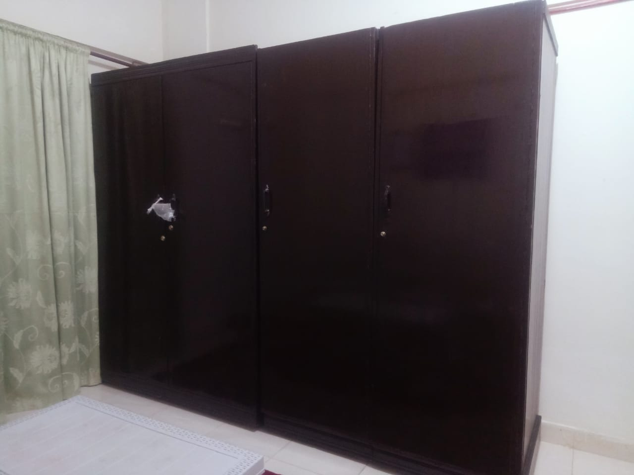 KyZee Hostels Network 