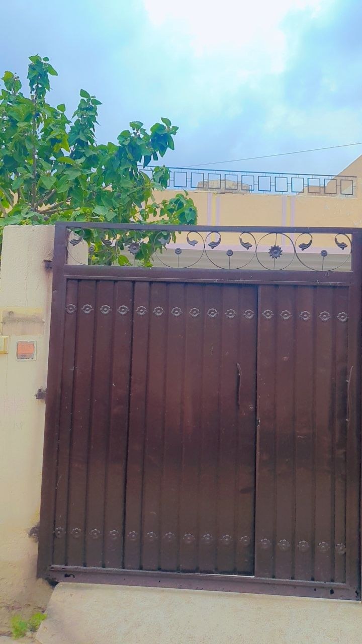 Universal Girls Hostel