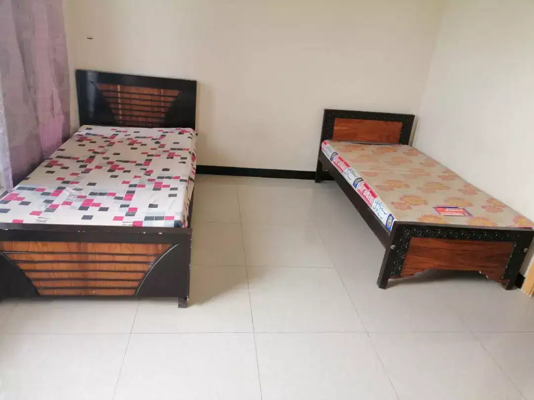 A&E GIRLS HOSTEL SINGLE ROOMS AVAILABLE I-8/4