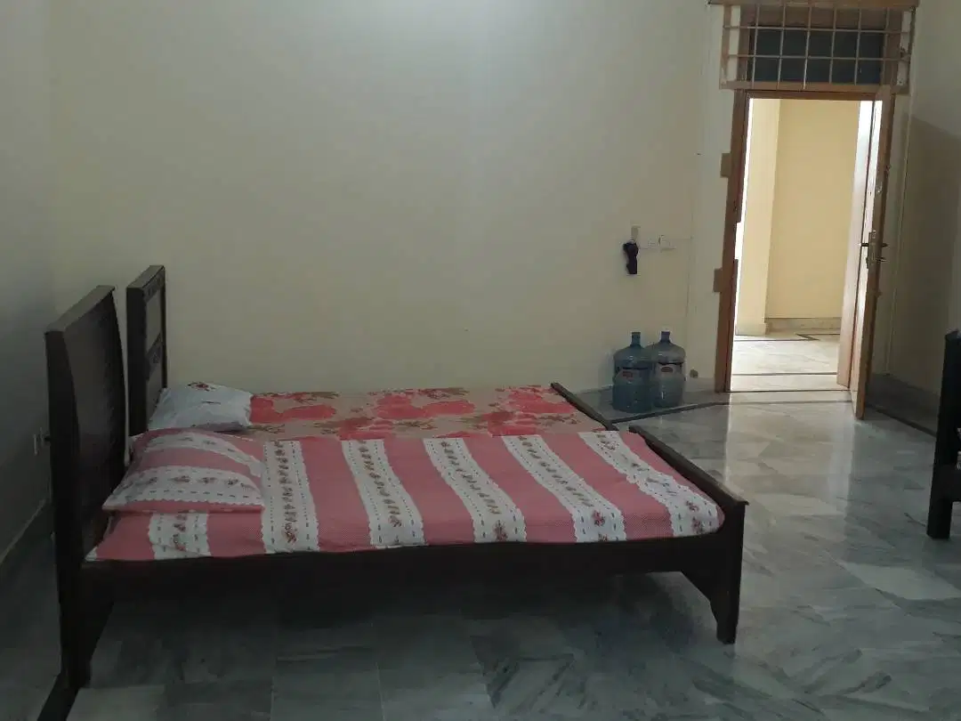 CAPITAL GIRLS HOSTEL G6/3 OPPOSITE POLYCLINIC HOSPITAL ISLAMABAD