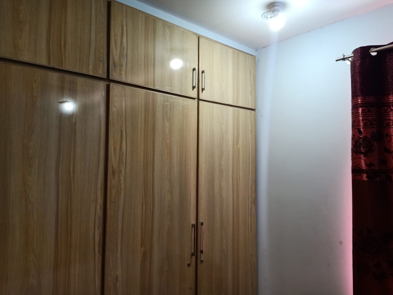 Continental girls hostel near ucp lahore