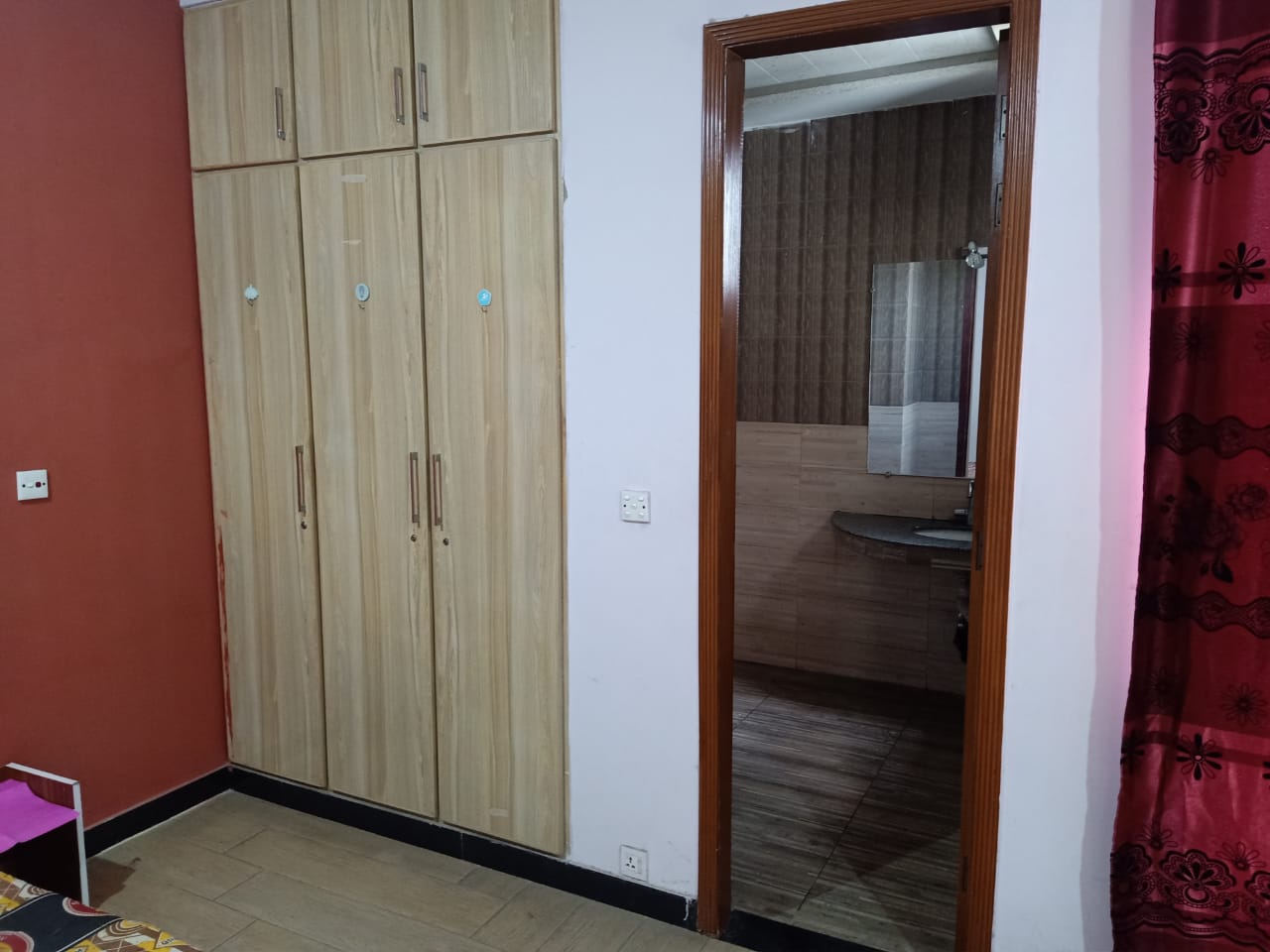 Continental girls hostel near ucp lahore