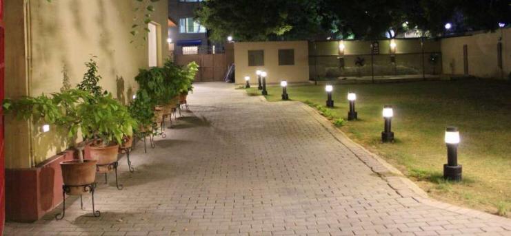 United girls hostel in Gulistan-e-Johar block 14 Karachi
